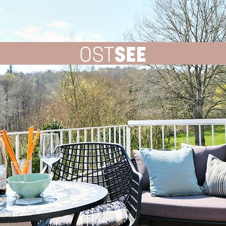 Ostsee, Wunderschoene Wohnung Mit Meerblick 哈里斯莱 外观 照片