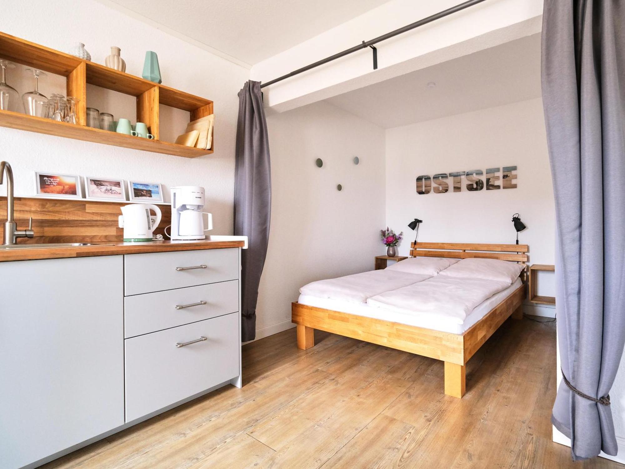 Ostsee, Wunderschoene Wohnung Mit Meerblick 哈里斯莱 外观 照片